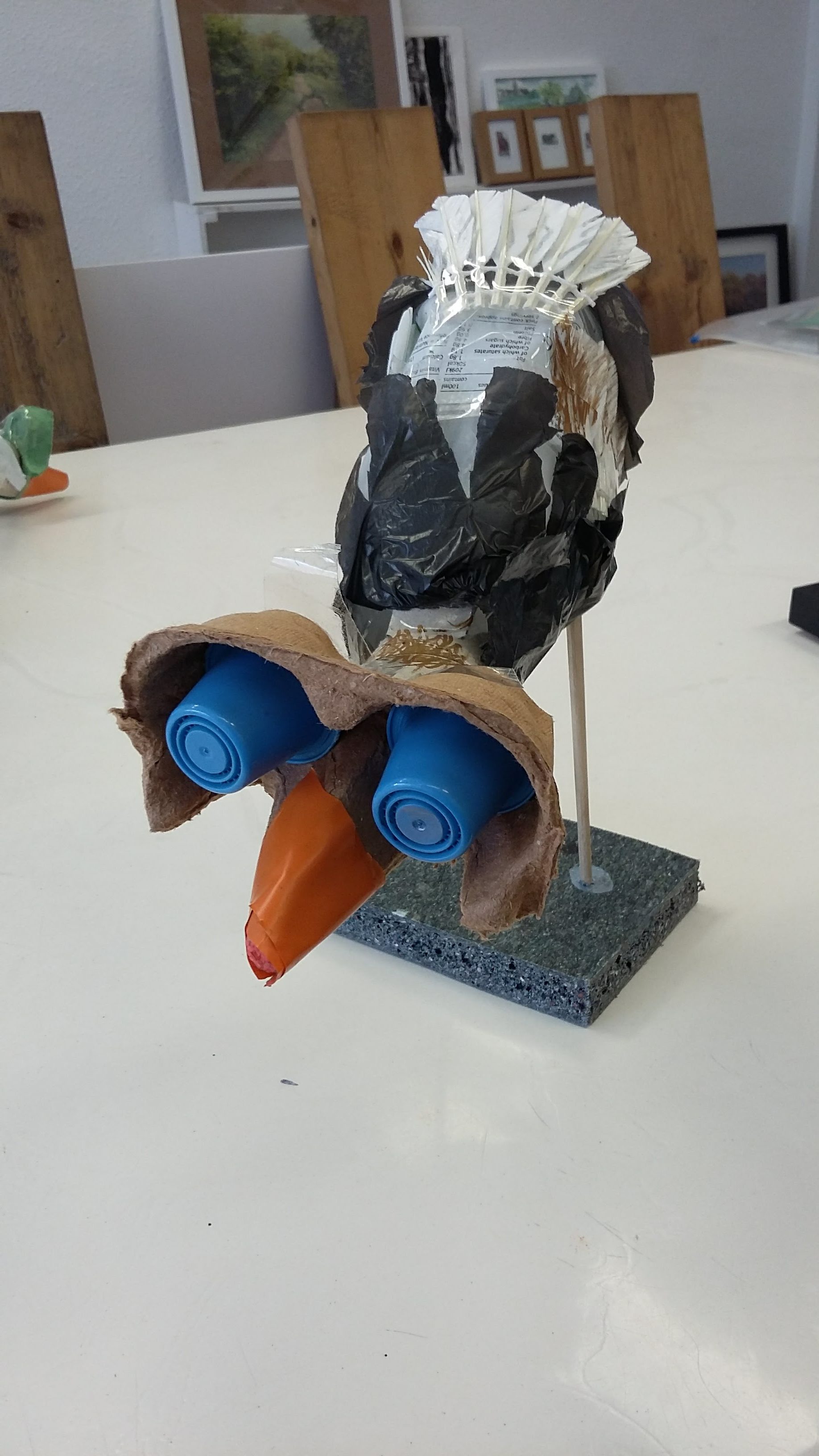 Create birds from recycled materials with Michelle
